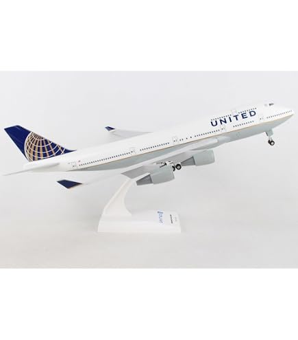 Amazon.com: Skymarks Daron Pan Am 747-100 1/200 Juan Trippe