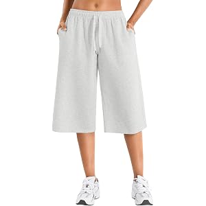 YEOREO Ease Women Wide Leg Capri Pants with Pockets Low Rise Sweatpants | 17" Inseam, Loose Fit, Adjustable Drawstring, Elast