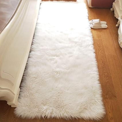 Noahas Luxury Fluffy Rugs Bedroom Furry Carpet Bedside Sheepskin Area Rugs Children Play Princess Room Decor Rug 2ft X 6ft White