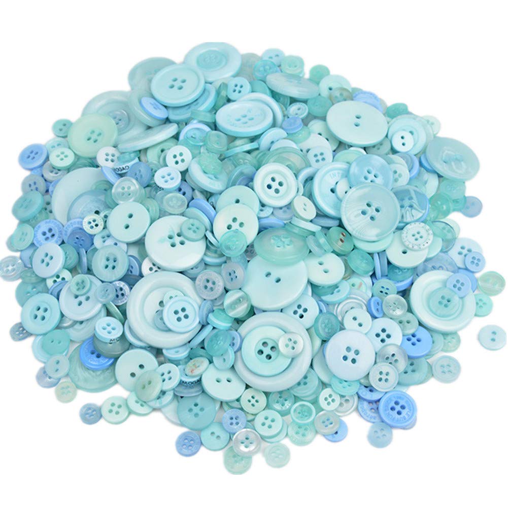 Around 600 Pieces Resin Buttons 2-Holes 4-Holes Sewing Decorative Buttons Flatback for Crafts Embellishments Scrapbooking Painting Christmas Ornaments (Baby Blue)