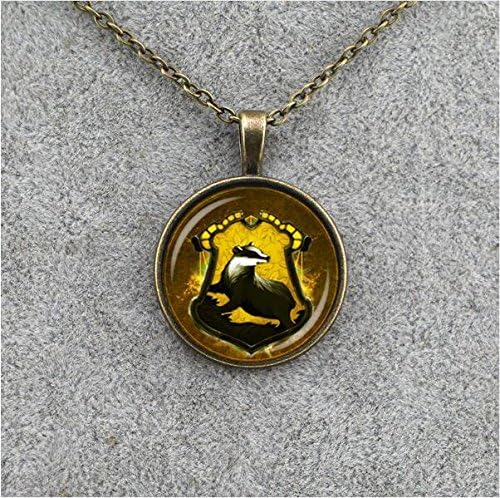 Fshion Gryffindor Hufflepuff Slytherin Ravenclaw College Logo Necklace Magic Vintage Movie Jewelry Necklace for Party