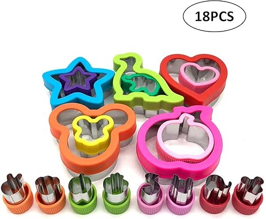 Amazon Com 18pcs Holiday Cookie Cutters Set Sandwich Cutters For