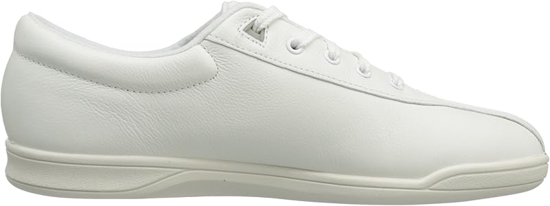 easy spirit ap1 canvas walking shoes