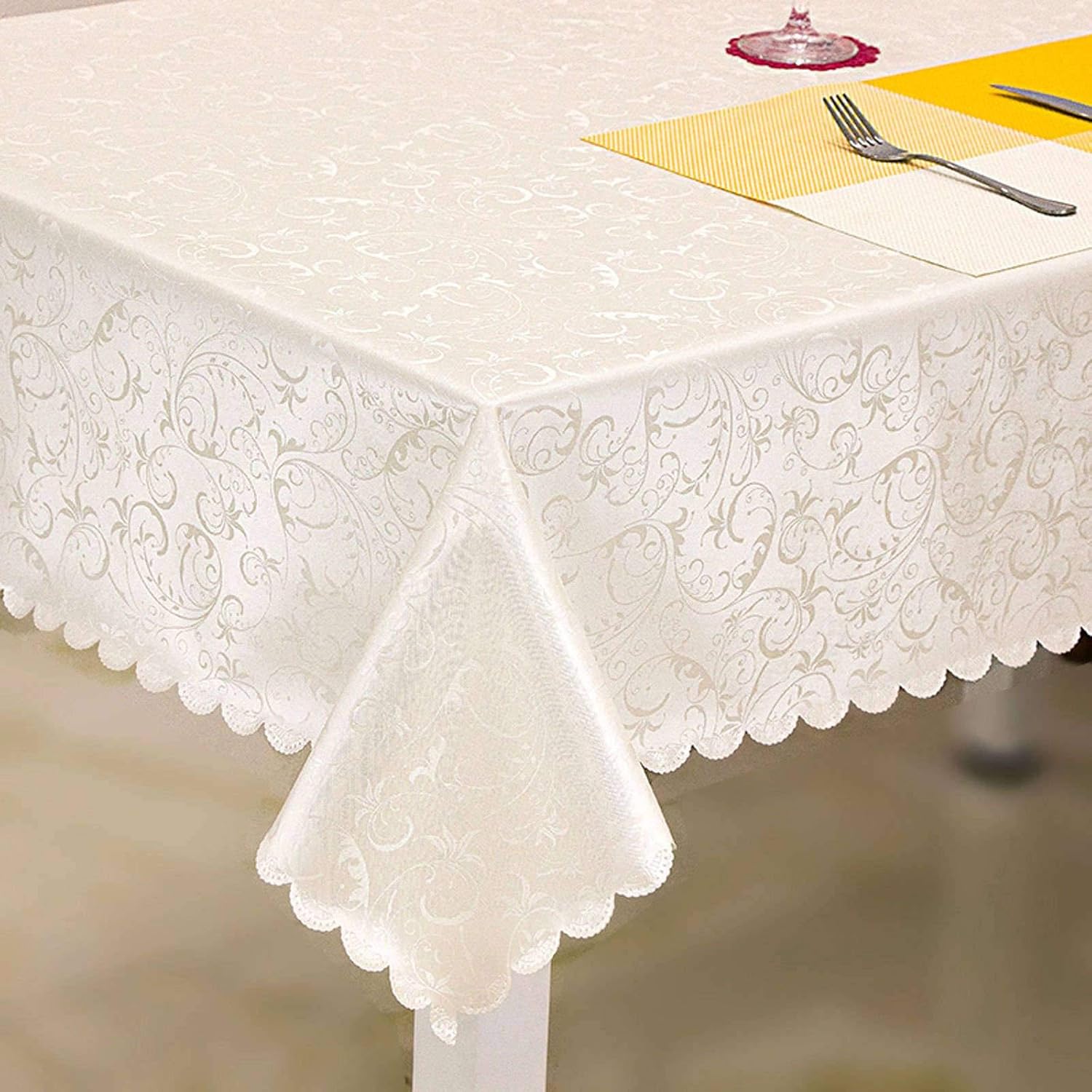 Rectangle Polyester Tablecloth, Wipeable Easy Clean Table Cover