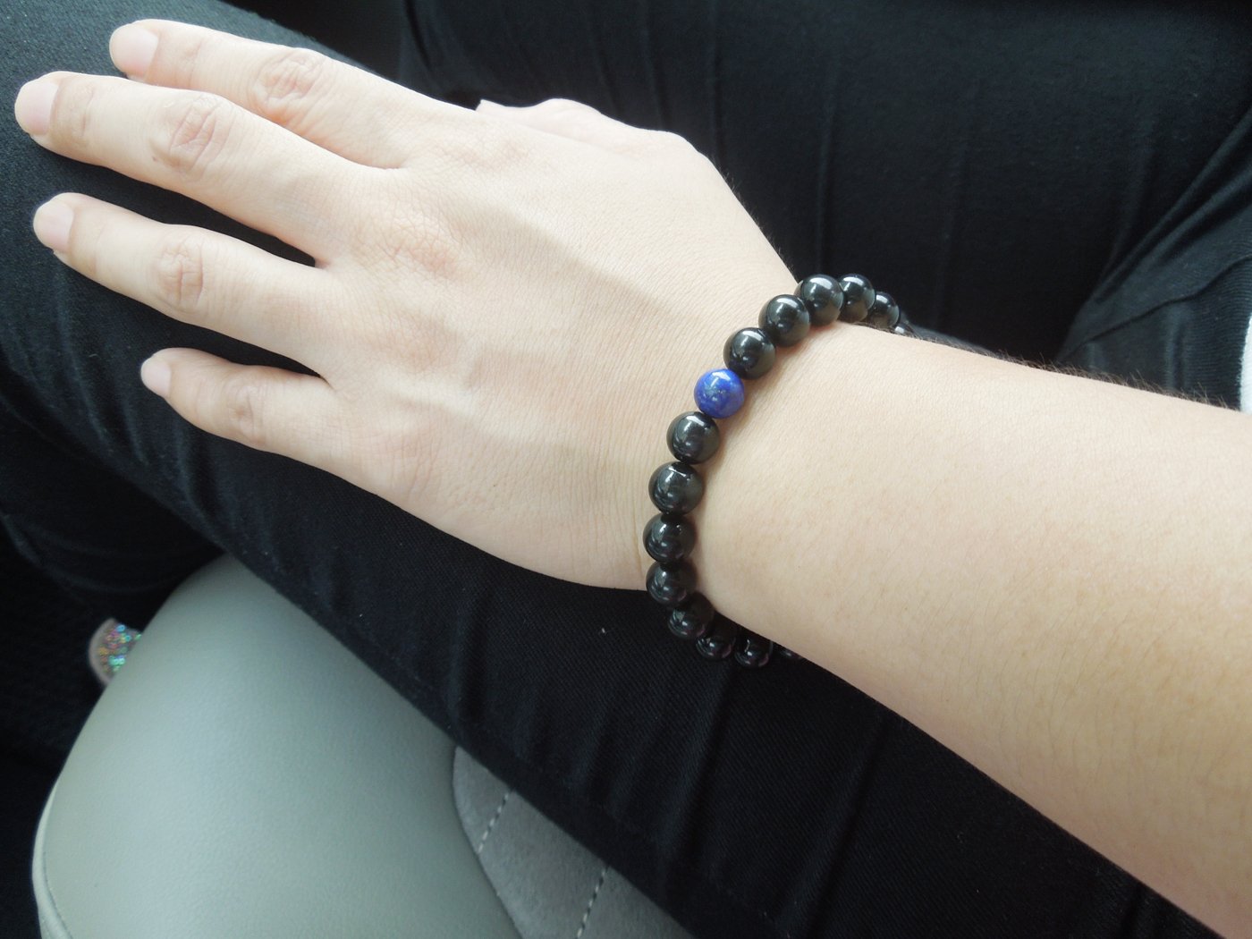 COLORFEY Women\'s Fashion Bracelets with 8mm Black Genuine Gemstone Yoga Balancing Healing Chakra Energy Beads Lucky Charm Bracelet(Lapis Lazuli)