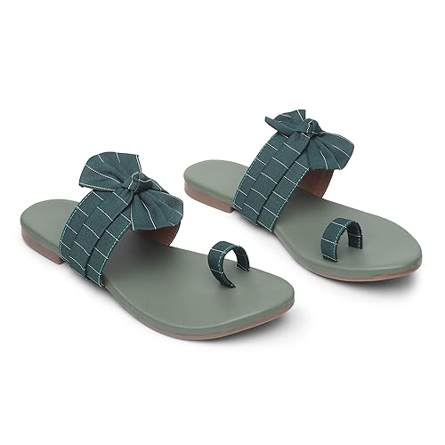 trending slippers for girls