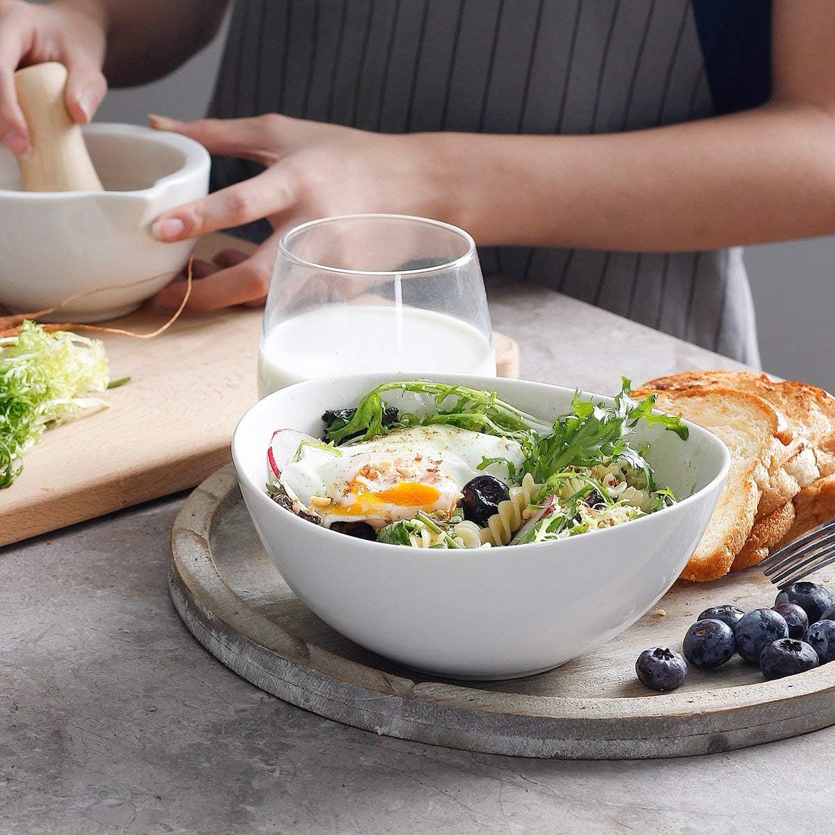 Sweese 103.401 Porcelain Bowls - 28 Ounce for Cereal, Salad and Desserts - Set of 4, White: Kitchen & Dining