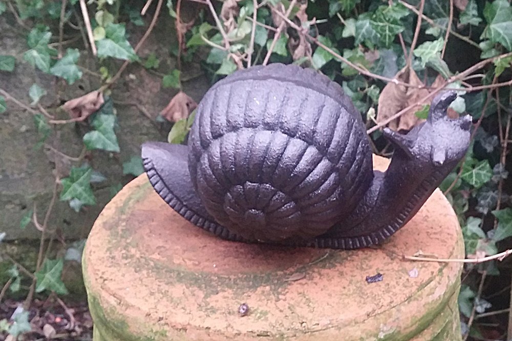 Charming large cast iron Snail ornament ideal for the garden, door