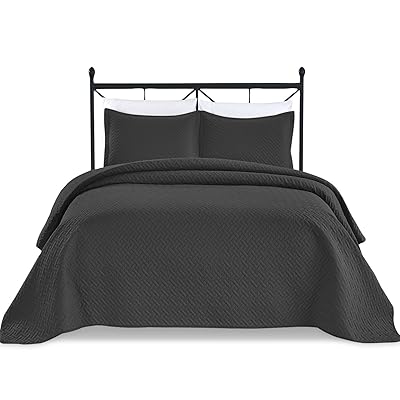 BASIC CHOICE 3-Piece Oversize Quilted Bedspread Set, Black