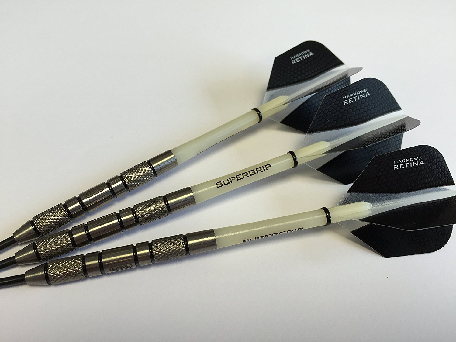 LOVELY 26g 95 Tungsten Knurled Supergrip Darts Set, Harrows RETINA
