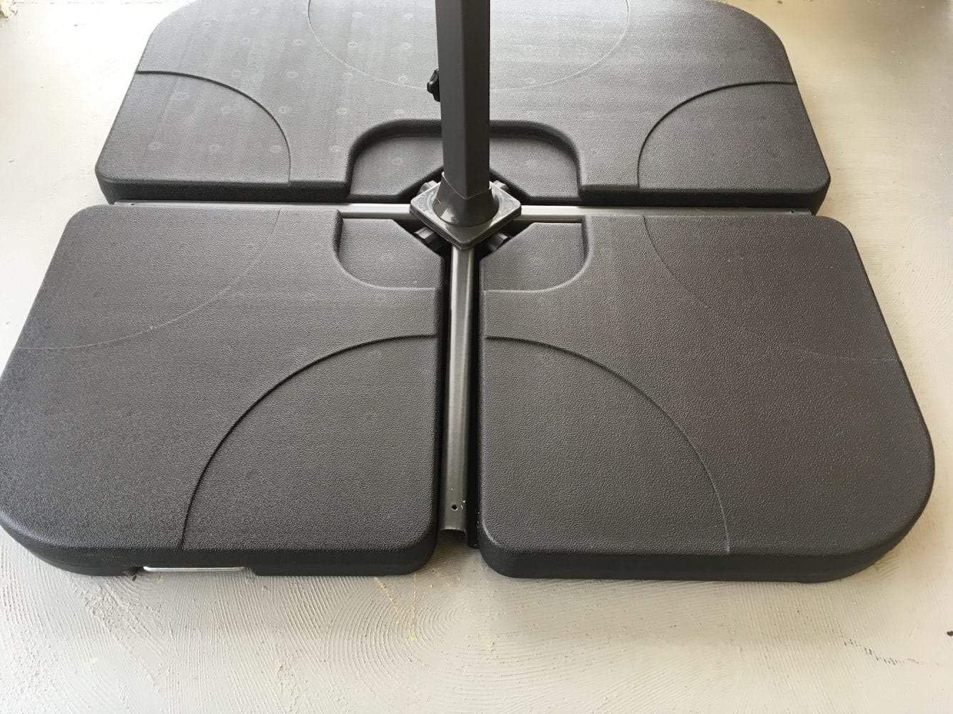 Portable Cantilever Umbrella Base Outdoor Patio Cross Arm Base Stand Weights 4pc Amazon Ca Patio Lawn Garden