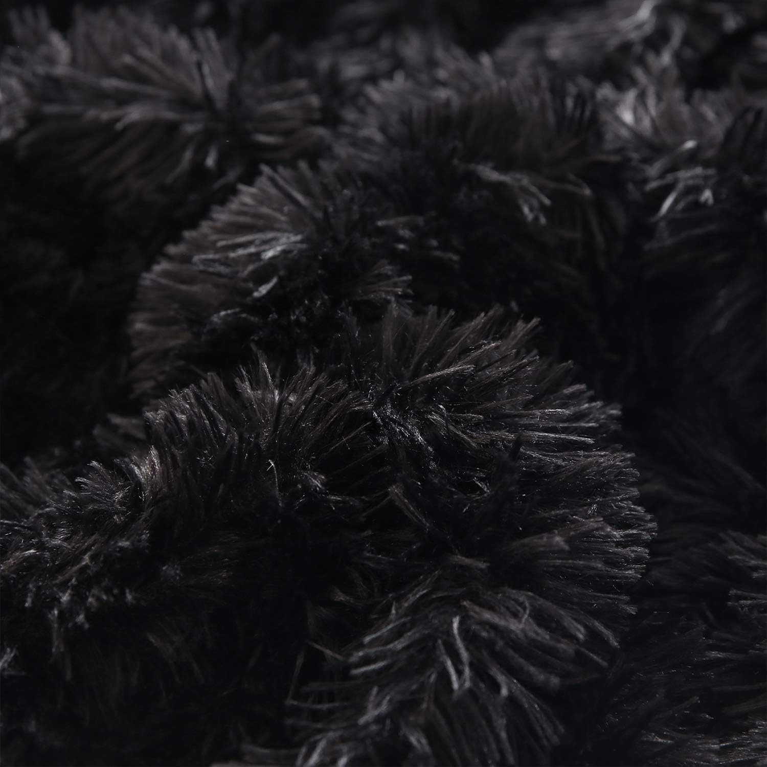 XeGe Plush Shaggy Duvet Cover Luxury Ultra Soft Crystal Velvet Bedding 1PC(1 Faux Fur Duvet Cover),Zipper Closure (Queen, Black): Kitchen & Dining