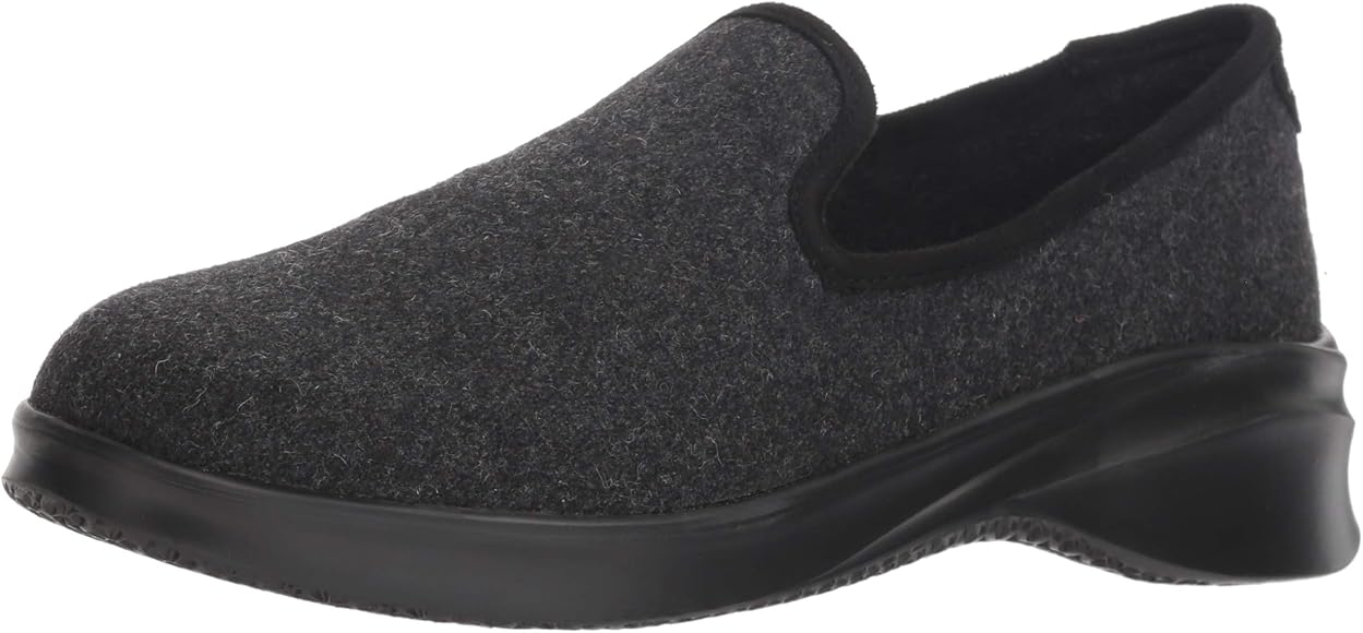 wool slip on