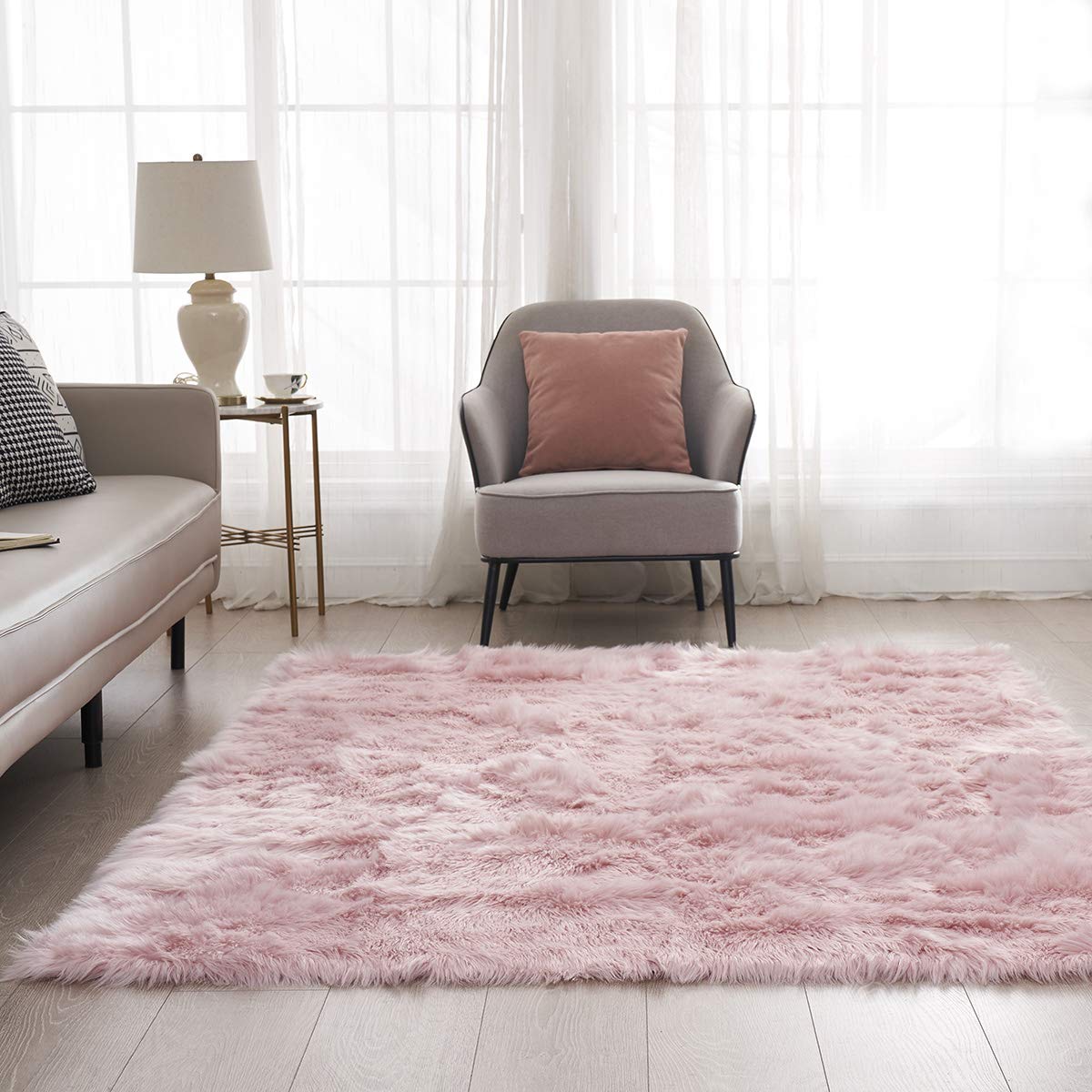 Funseed Soft Faux Fur Rectangle Area Rugs 5' x 7' Fluffy Indoor Carpet for Bedroom Dorm Room Kids Baby Living Room Home Decorate Floor Rug, Pink