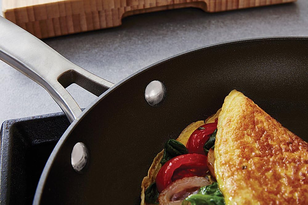 Calphalon Classic Nonstick Omelet Fry Pan, 8 inch, Grey: Kitchen & Dining