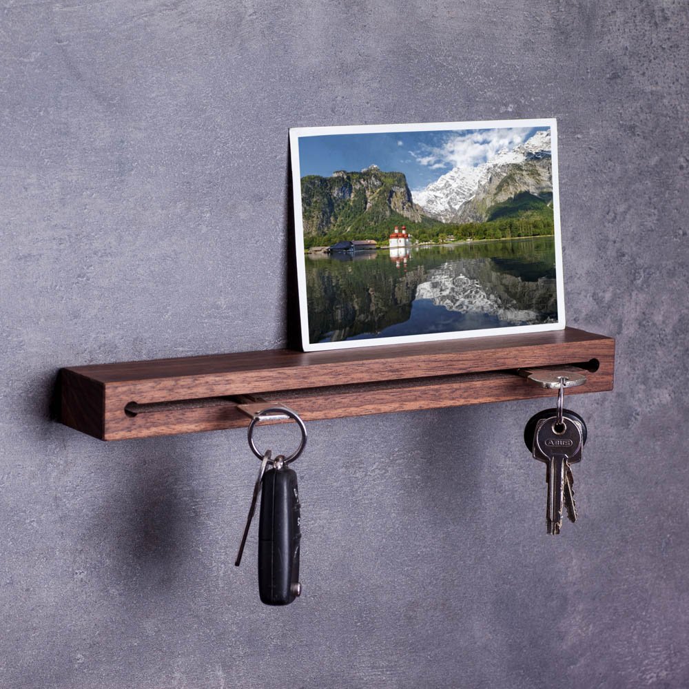 WOODS Wooden Key Holder – Handmade in Bavaria – Modern Walnut Key Rack with Groove