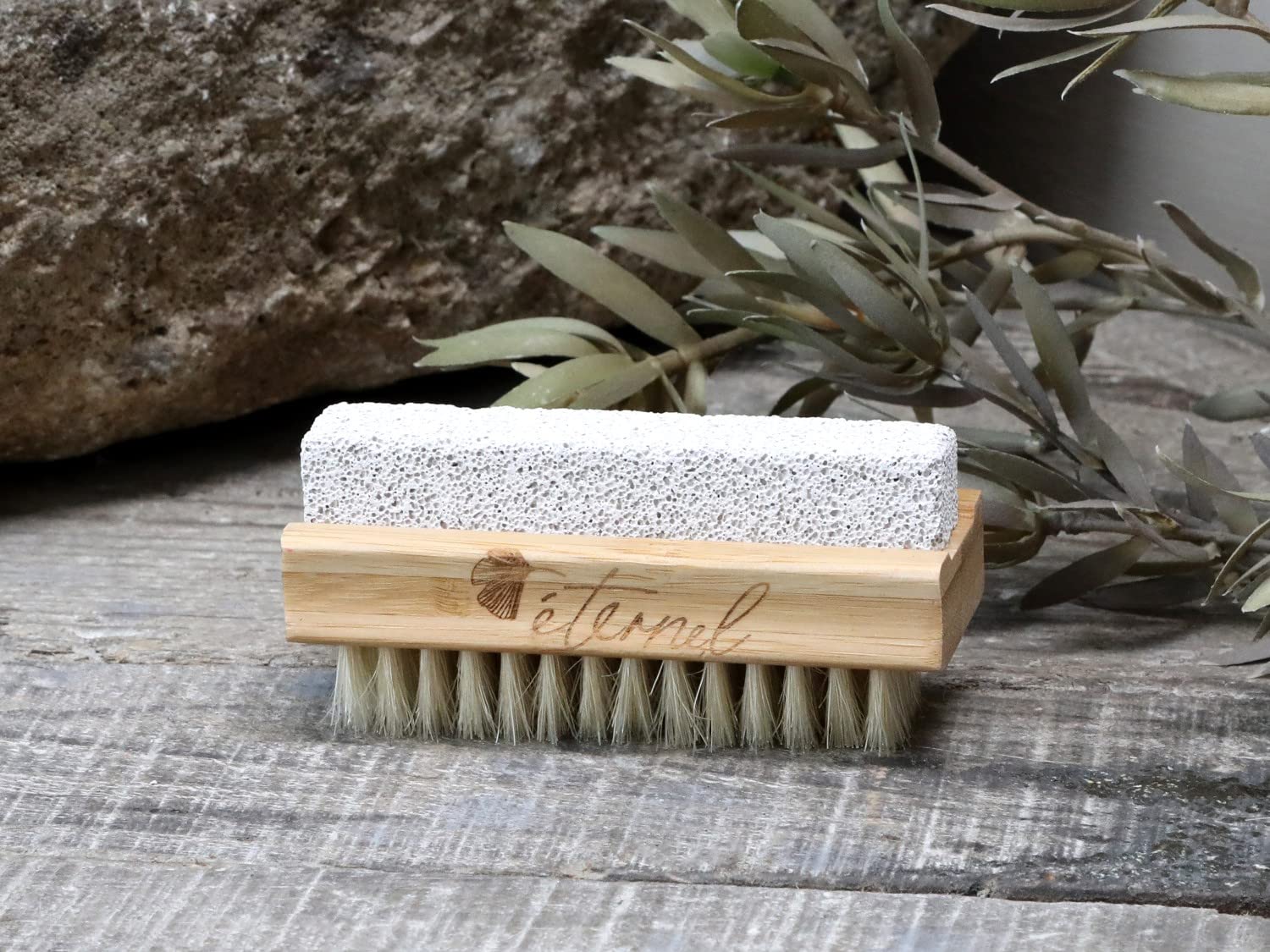 Chic Antique Eternel Nail Brush with Pumice Stone Bamboo Brush
