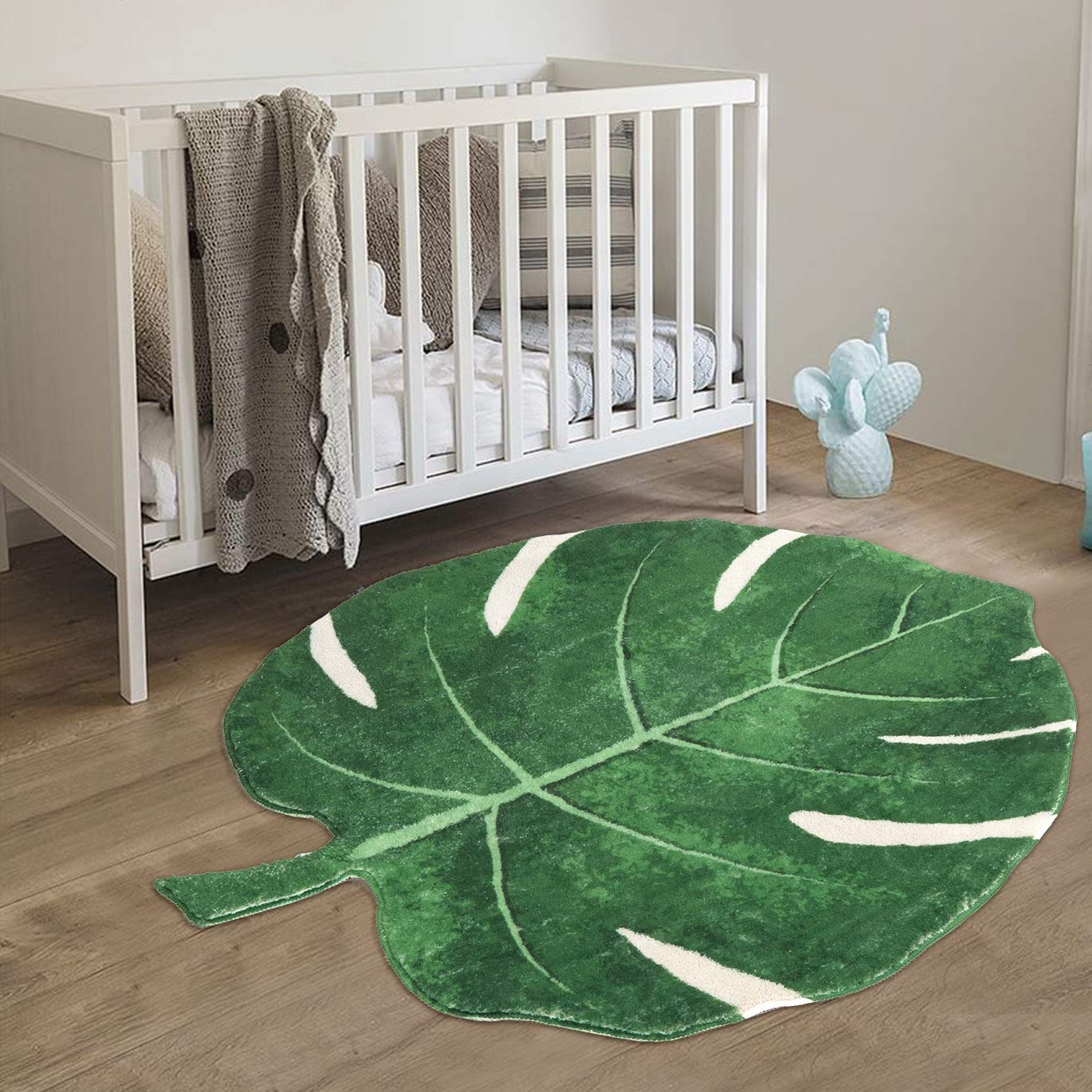 Photo 1 of HAOCOO Area Rugs 3’x3.7’ Green Leaves Faux Wool Bath Mat Non-Slip Door Carpet Soft Luxury Microfiber Machine Washable Floor Bathroom Rug for Doormats Tub Shower (3’x3.7’, Leaves)