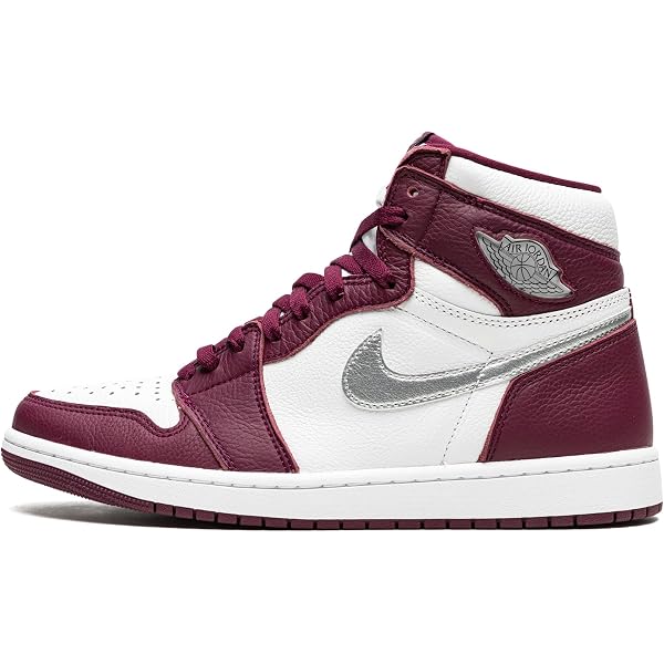 Amazon.com | Jordan Mens Air Jordan 1 Retro High OG 555088 611 