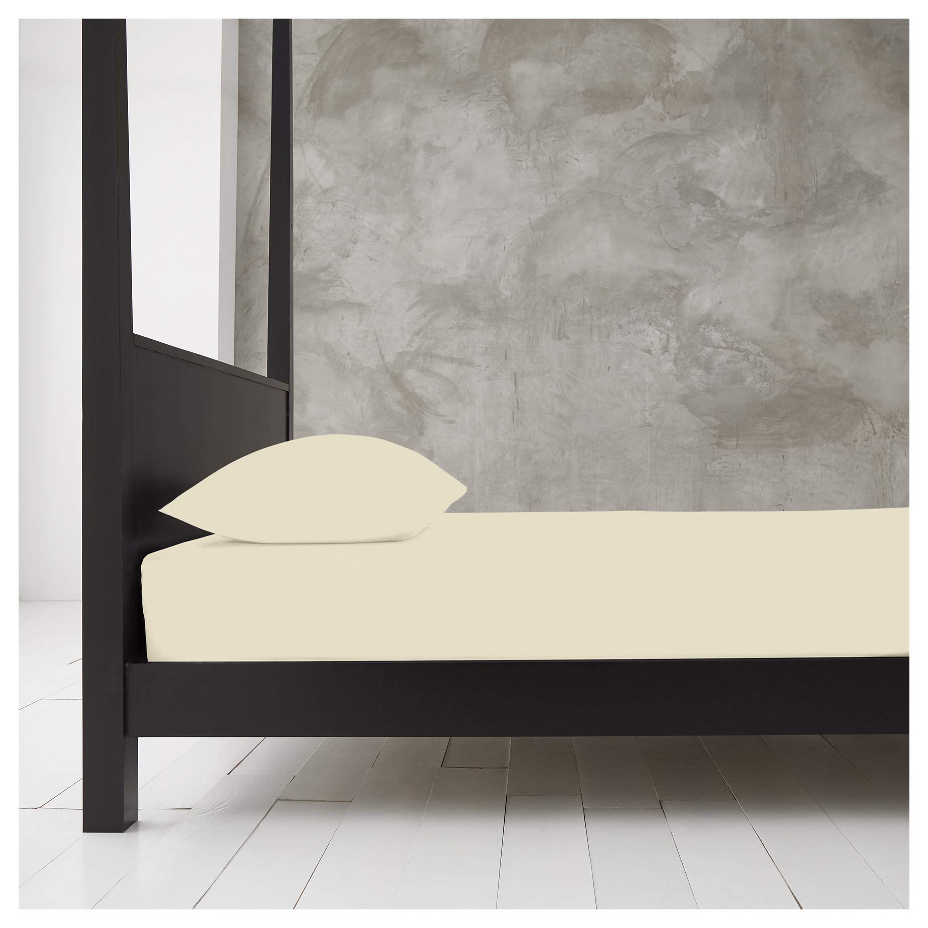 Gaveno Cavailia Plain Dyed Diamond Fitted Sheet Polyester-Cotton (Double-Cream)