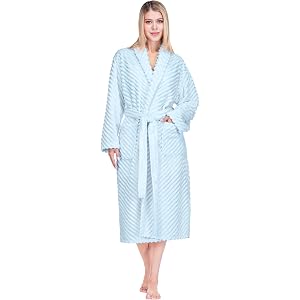 PAVILIA Womens Plush Fleece Robe, Super Soft Long Bathrobe with Pockets | 260 GSM Cozy Lightweight Microfiber, Warm Ribbed Ho