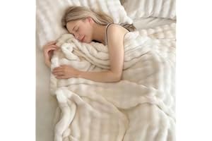 39 × 27 Inch Coral Fleece Blanket - Multipurpose Throw for Office Naps & Sofa Use，White