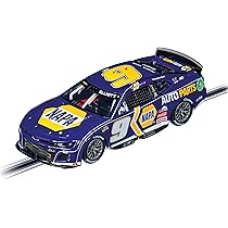Carrera 42004 NASCAR Camaro NextGen #5 – 1:32 Analog Slot Car, No Reverse