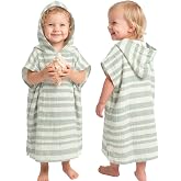 Konssy 100% Muslin Cotton Toddler Beach Towel Poncho with Hood, 24.5" x 21" | Soft &amp; Absorbent, Lightweight Hooded Towel for Kids, Quick-Dry Towel for Pool &amp; Bath, Front Pocket Design, 1-3 Years (Green)