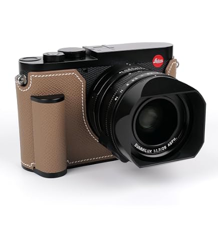 Leica Unveils the TL Mirrorless Camera, a T Clone with Small Upgrades