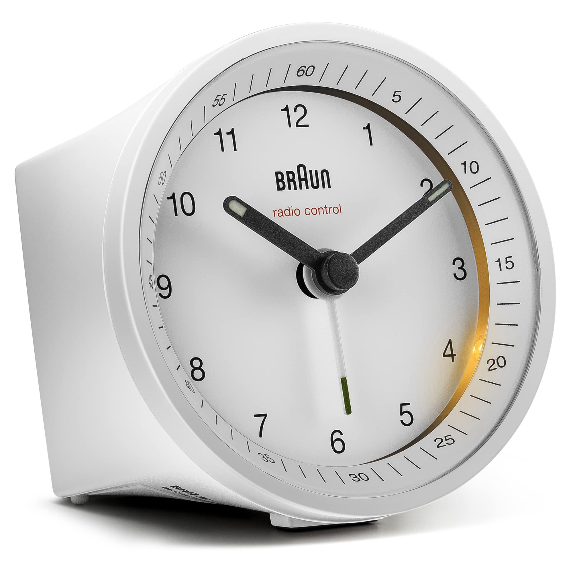 Braun Classic Radio Controlled Analogue Alarm Clock For Central European Time Zone (DCF/GMT+1) with Snooze and Light, Quiet Quartz Movement, Crescendo Beep Alarm in White, model BC07W-DCF.