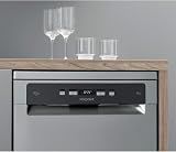 Hotpoint HFC 3C26 WC UK Freestanding Dishwasher 14 Place Settings Stainless view 4