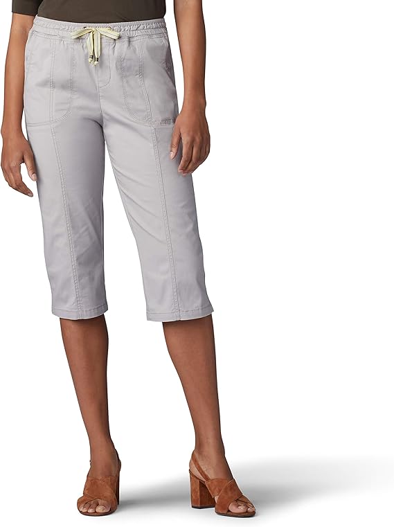 Lee Women's FlextoGo Relaxed Fit PullOn Utility Capri Pant, Palisade, 4 US Amazon.co.uk