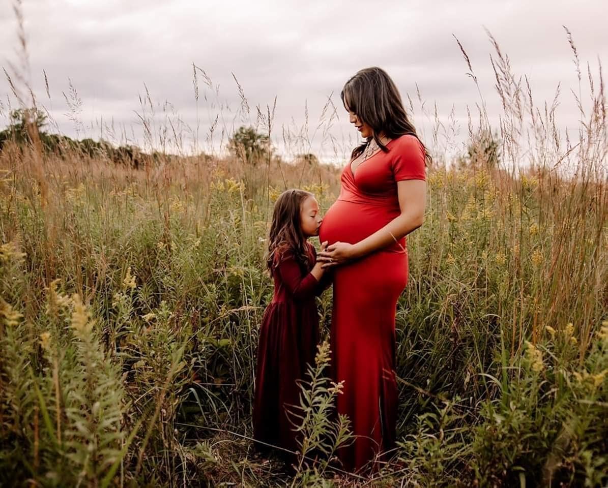 Molliya Maternity Long Dress Off Shoulder Elegant Fitted Gown Stretchy Maxi Photography Dress: Clothing