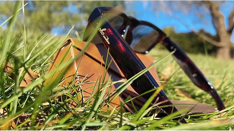 OhO - Occhiali da sole Bluetooth, controllo vocale e orecchio aperto, occhiali intelligenti per ascoltare musica e chiamate con volume su e gi, occhiali audio Bluetooth 5.2 e impermeabile IP44