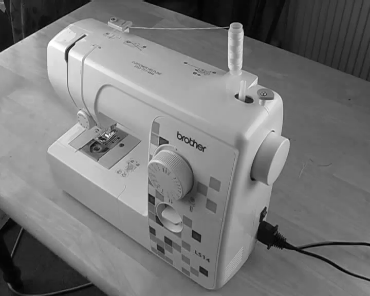 Amazon.co.ukCustomer Reviews Brother LS14 Metal Chassis Sewing Machine