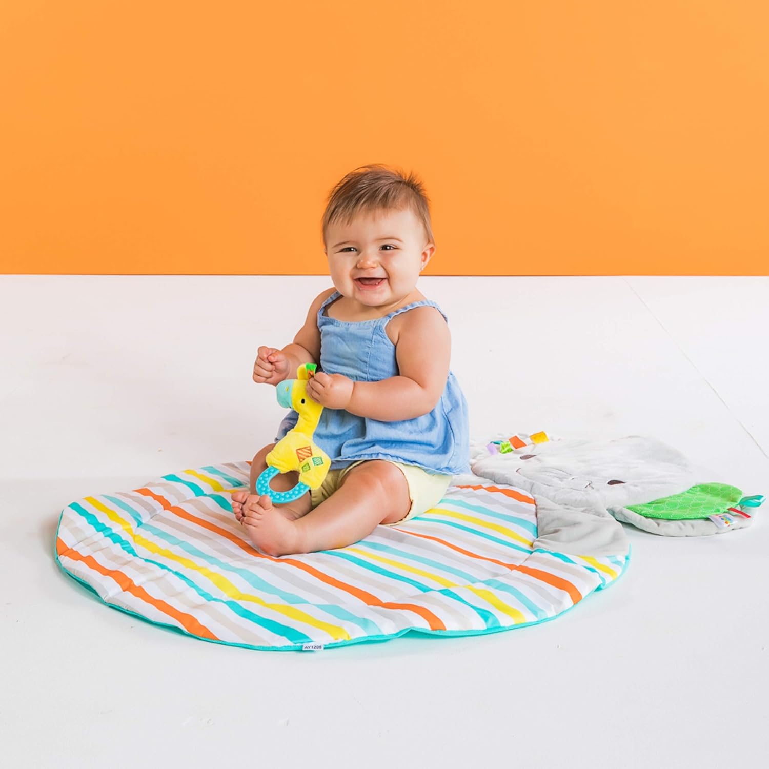 bright starts hug and cuddle