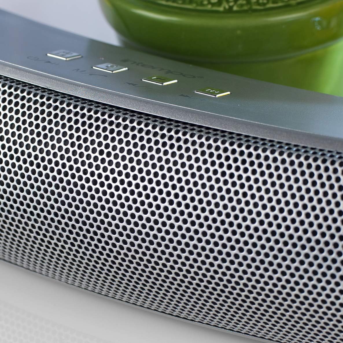 intempo metallic curved speaker