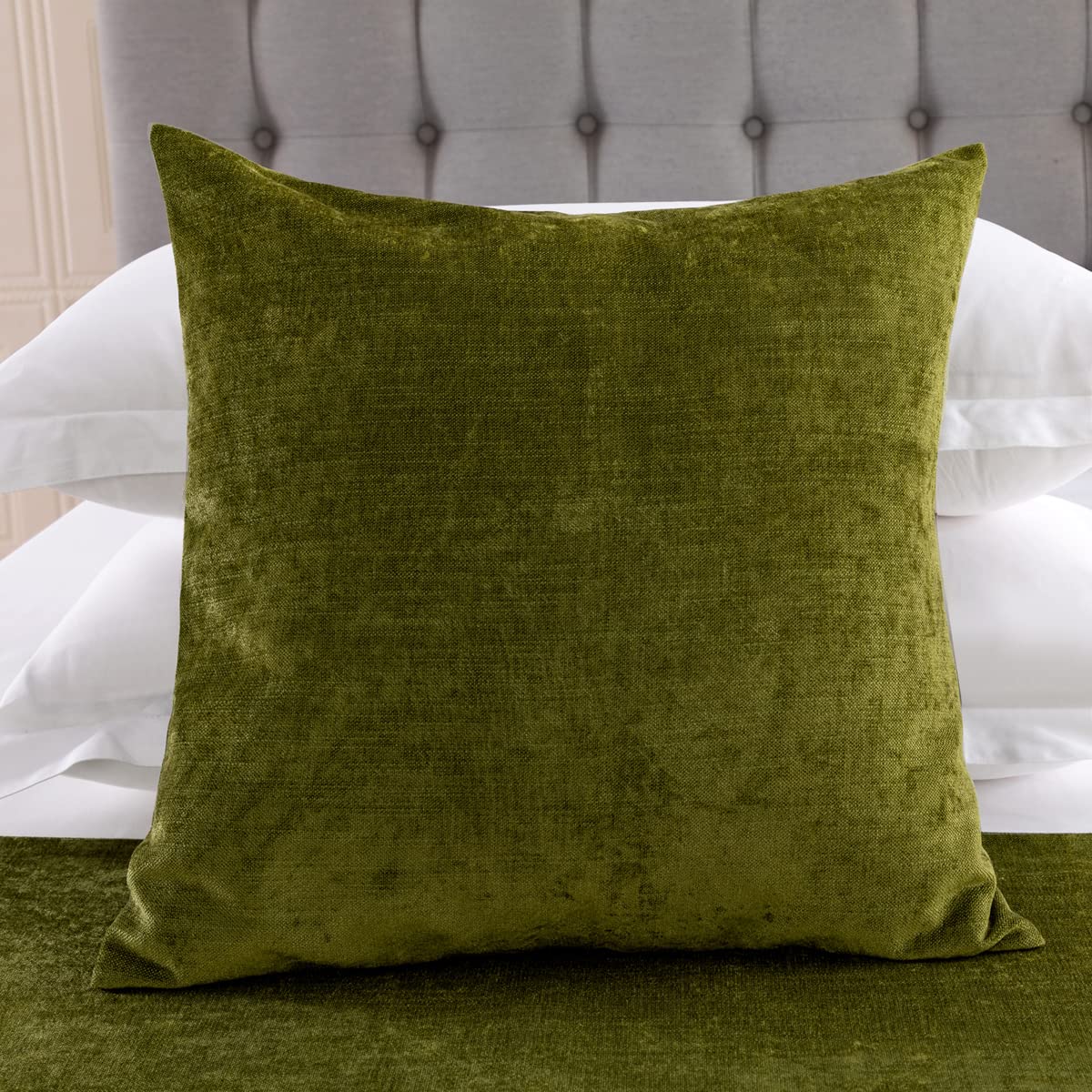AMBERIS 2 Pillowcases (45×45cm)(Without Insert) Green, Chenille Soft No Fading Modern 2 Pillowcases (Without Insert)