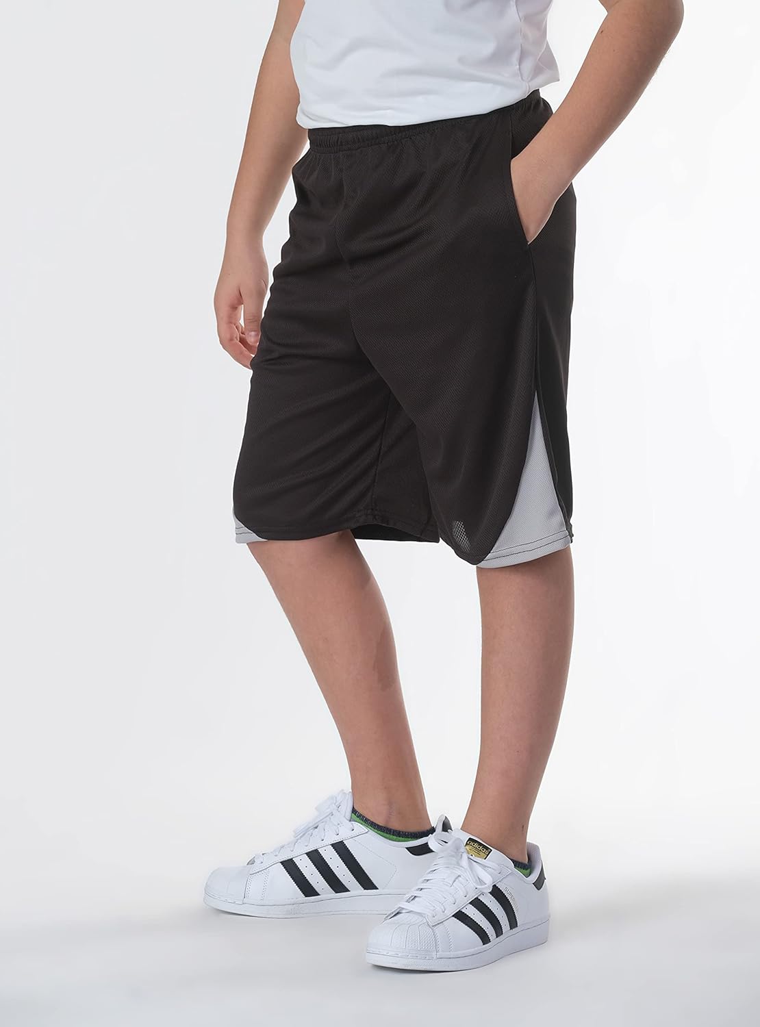 Real Essentials Boys' 5-Pack Mesh Active Athletic Performance Basketball Shorts with Pockets: Clothing