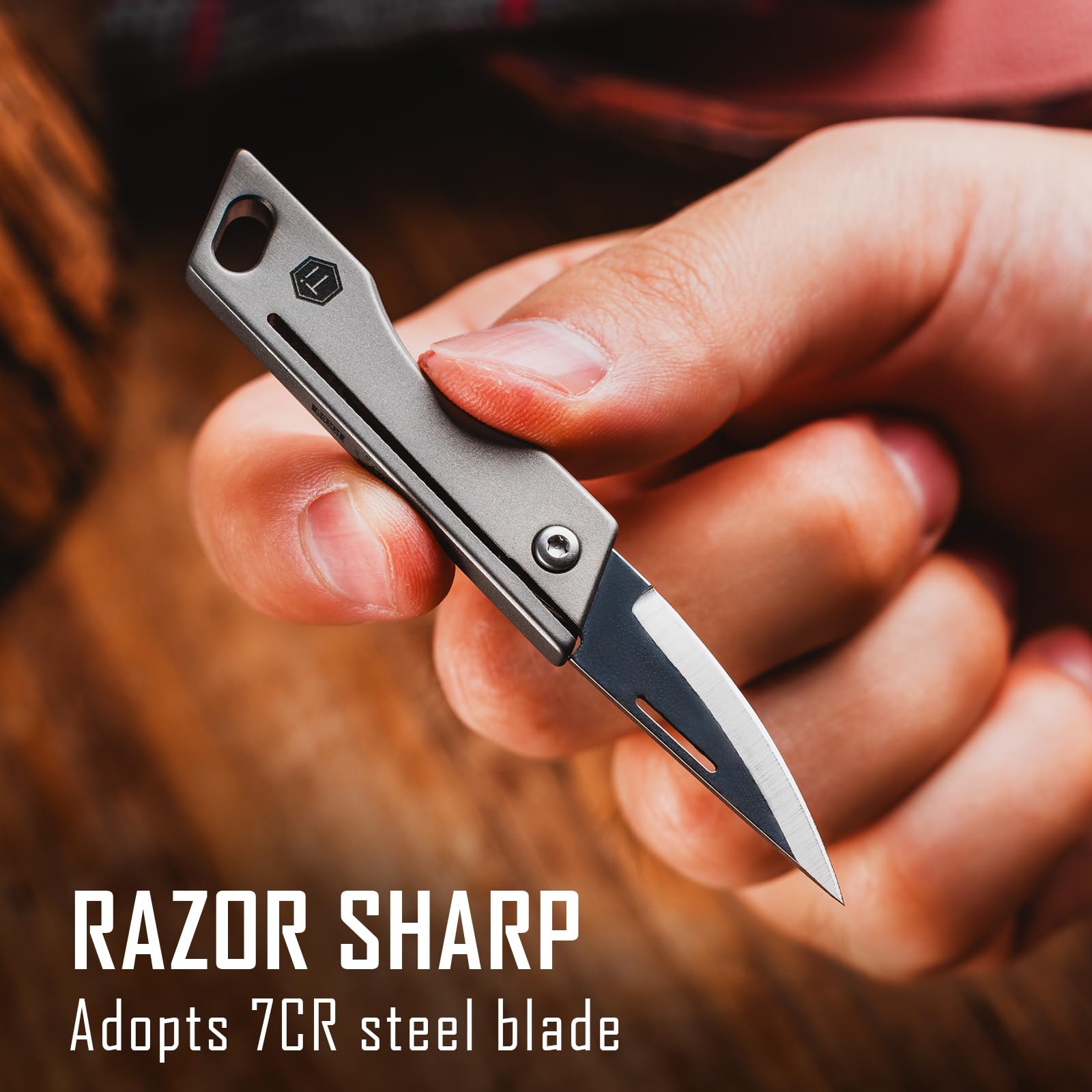 KeyUnity KK06 Mini-EDC-Taschenmesser, kleines Titan-Klappmesser mit integriertem Schlüsselloch für den täglichen Gebrauch 7