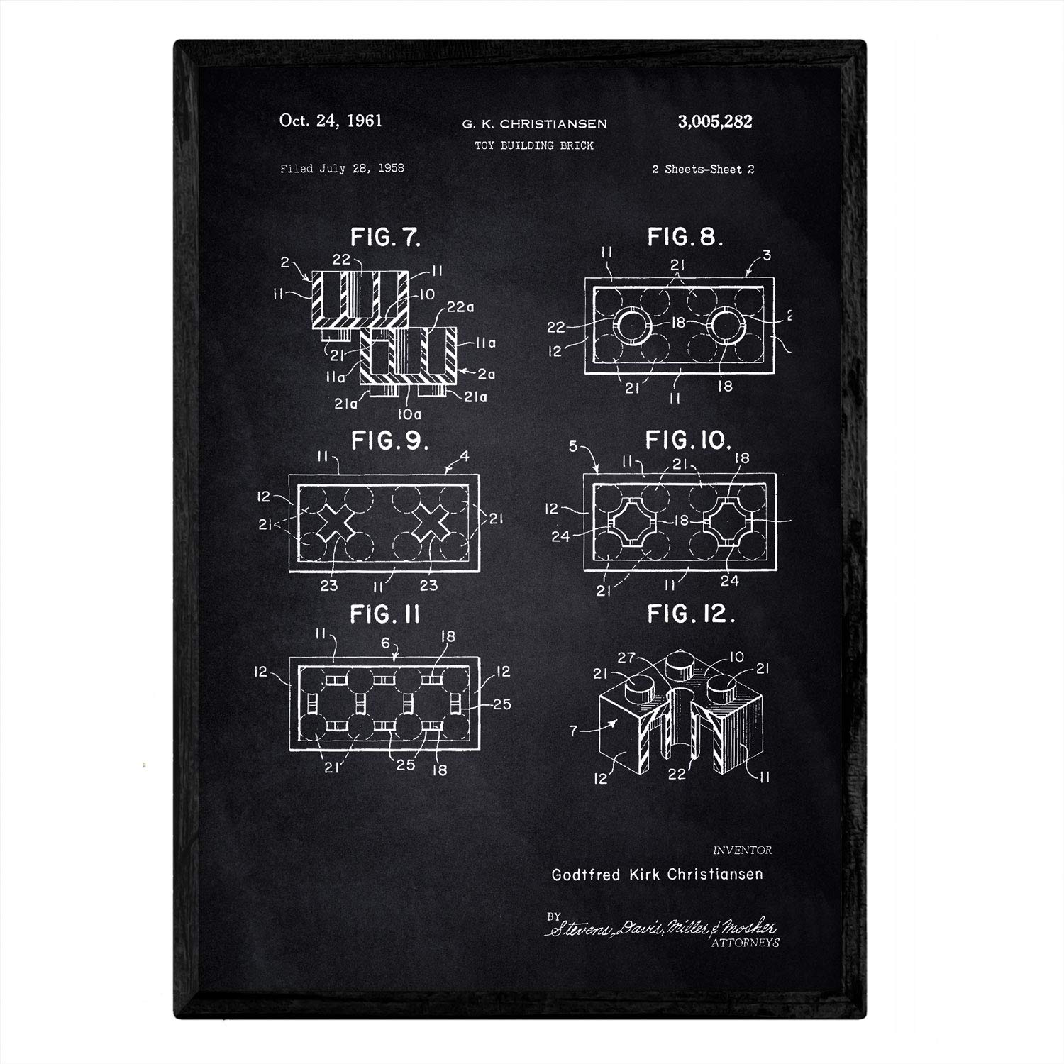 Nacnic Poster patent lego 2. Art pieces with old design patent in A3 size with black background