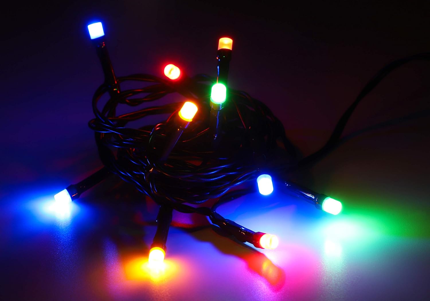Christmas Concepts® 10 Multi Coloured Battery Operated LED Lights with Green Cable - Christmas Lights - Fairy Lights - Image 4