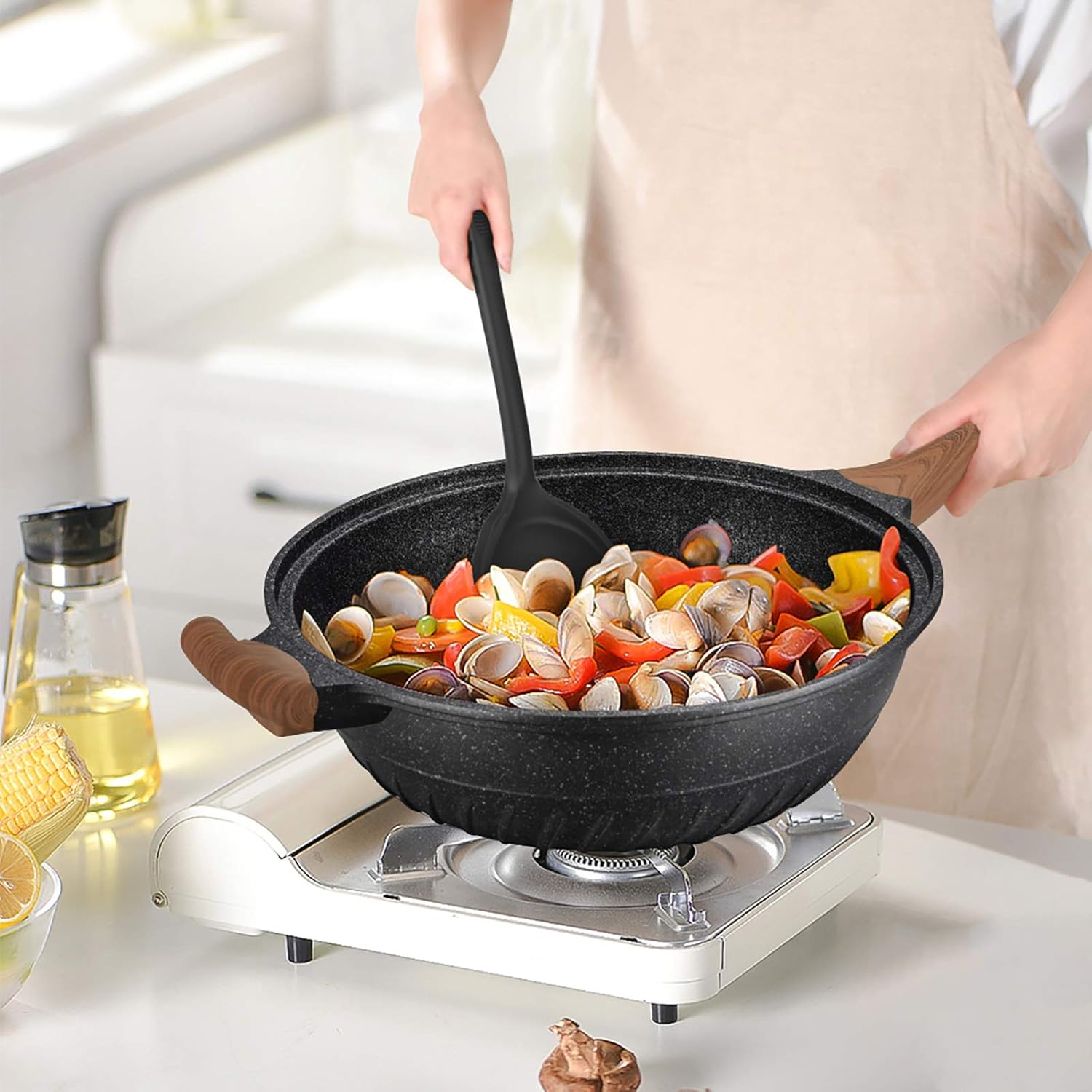 Wok pan carbon steel wok For electric Induction And gas stoves, 12.5 inch non-stick wok With wooden lid And spatula: Kitchen & Dining