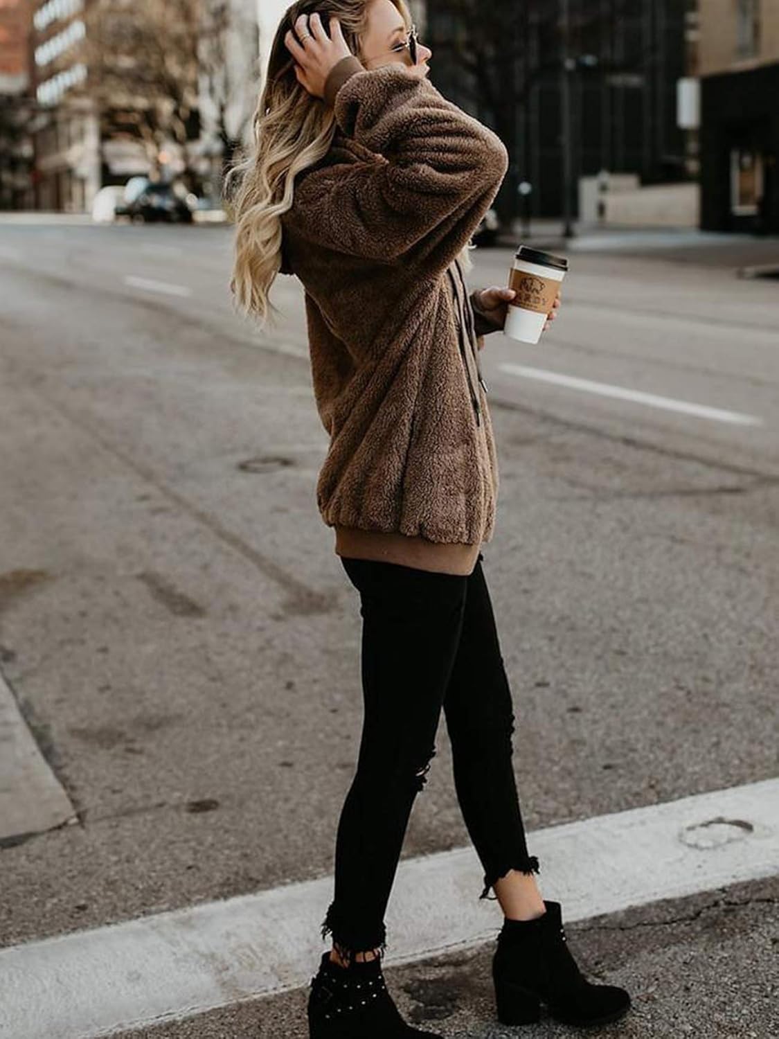 American Trends Oversized Sweatshirts for Women Athletic Womens Sherpa Hoodie Fluffy Women's Hoodies Pullover with Pockets at  Women’s Clothing store