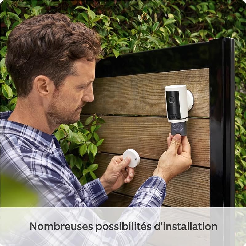 caméra extérieure Plus sans fil (Outdoor Camera Plus Nouvelle génération) | Vidéo grand angle en 2K I Caméra de surveillance à installer soi-même | Essai gratuit de 30 jours de l'abonnement Ring