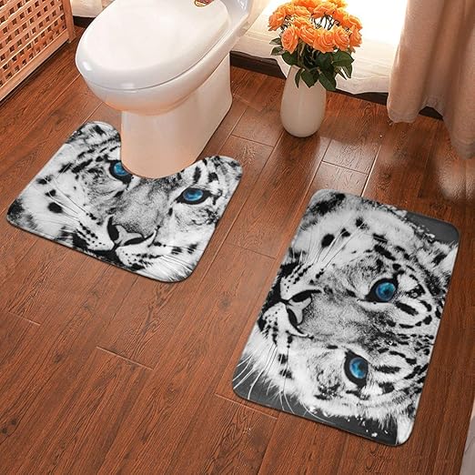 Weicher Flanell-Badezimmerteppich mit Leopardenmuster und blauen Augen