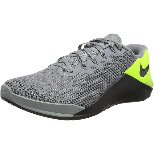 Nike Men's Fitness Shoes