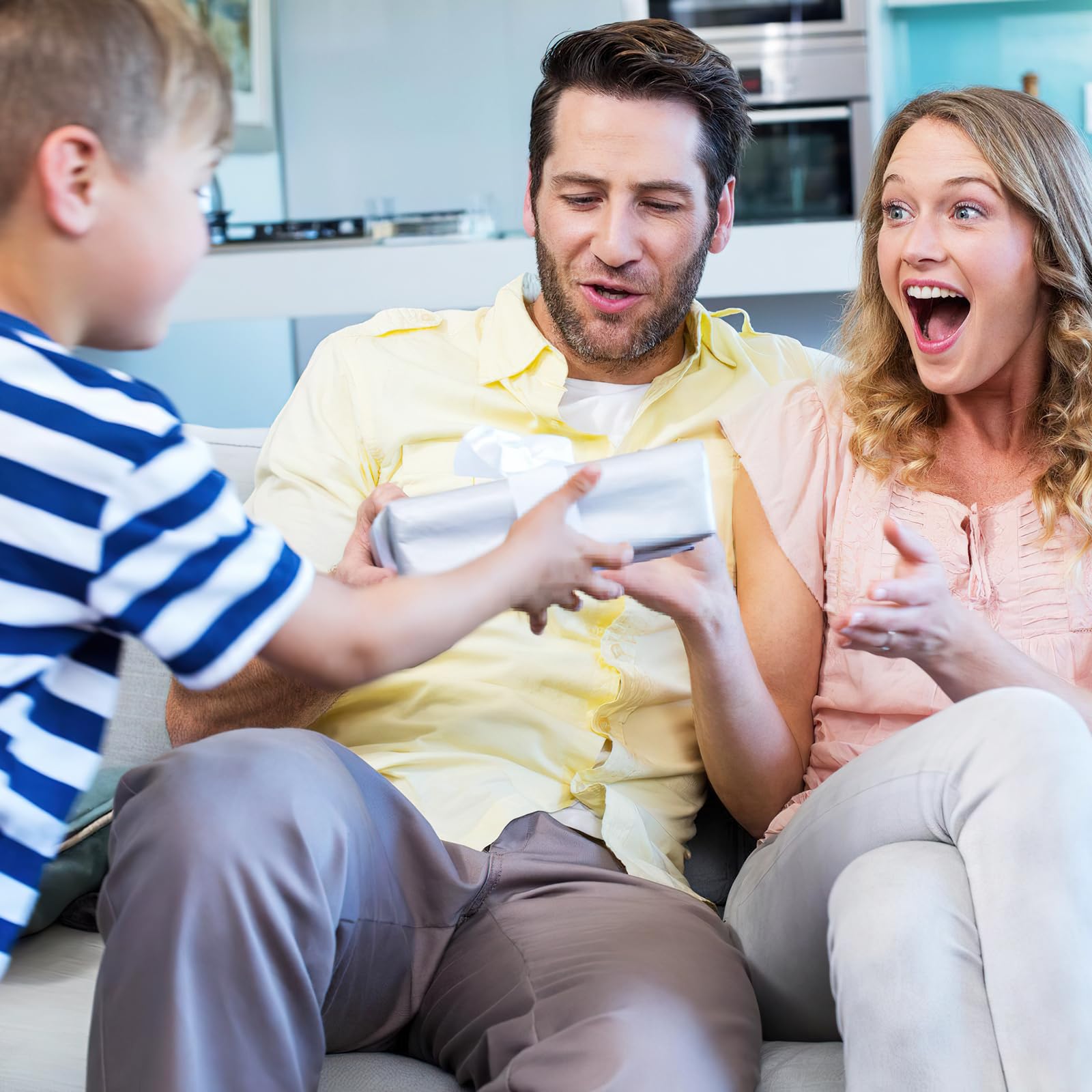 Dishwasher Magnet Clean Dirty Sign Shutter Only Changes When You Push It Non-Scratching Strong Magnet or Adhesive Options Indicator Tells Whether Dishes are Clean or Dirty (Wood White/Black)