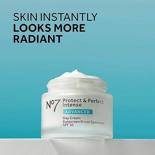 No7 Protect Perfect Anti Aging Skincare Set Includes SPF 30