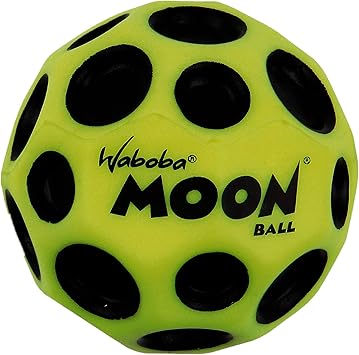 Amazon Waboba ムーンボール 超高バウンススピン 色は異なる場合があります Waboba レクリエーションスポーツ